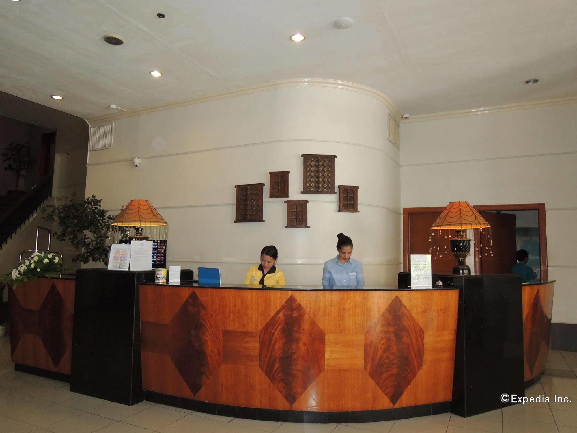 The Bellavista Hotel Île de Mactan Extérieur photo